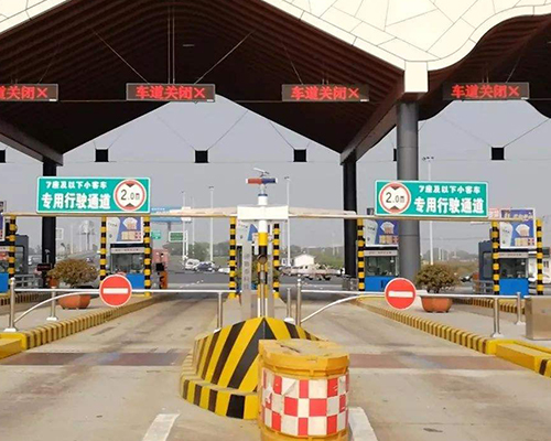 标志标线信号灯 标志标线信号灯